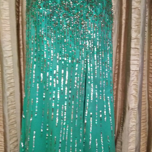 Size 8 Sherri Hill Teal Silk One-Shoulder Dress - Picture 2 of 9